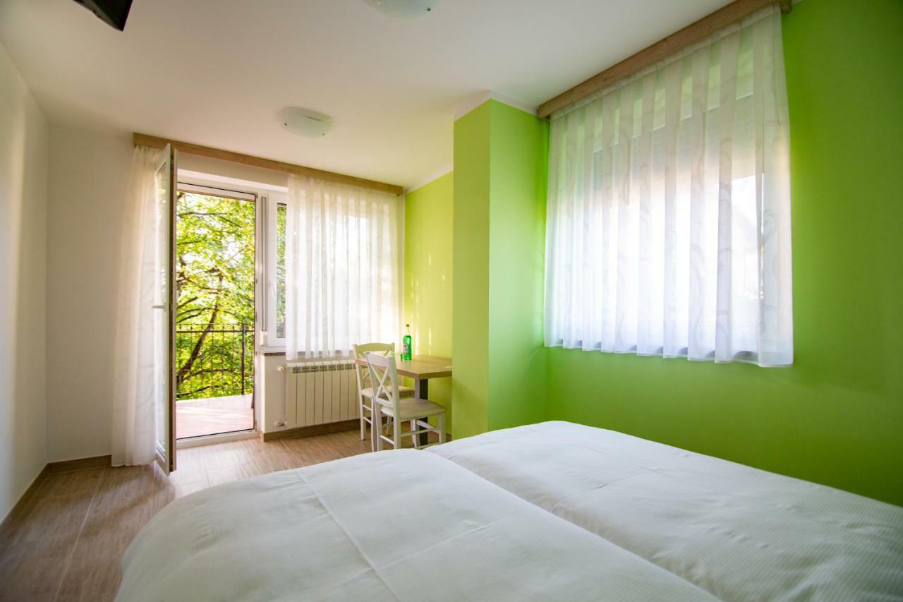 Rooms Sajina Podgrad  Luaran gambar